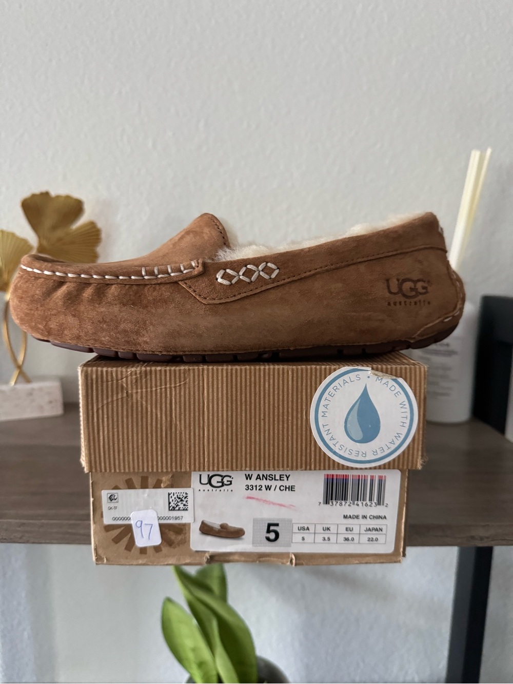 UGG Kids Ansley Moccasins in Chestnut Suede